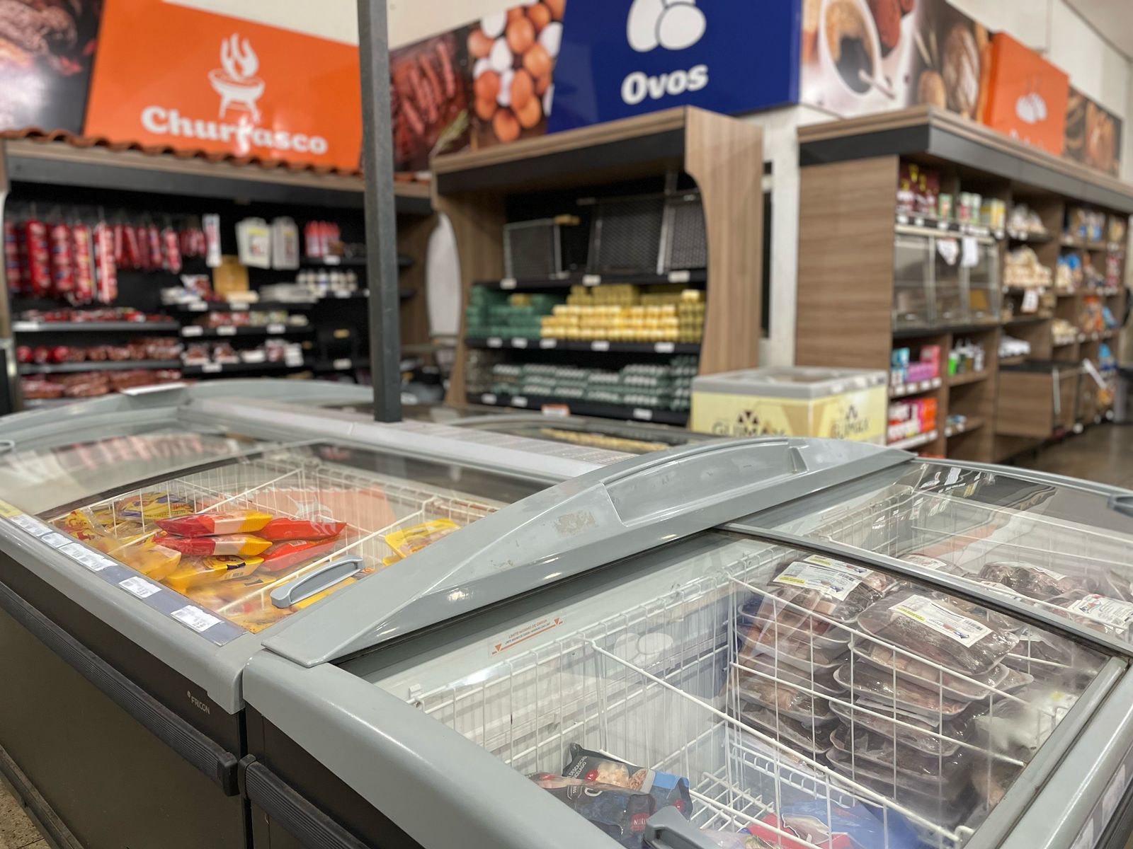 A Mais de 15 Anos Trazendo o Melhor para Você 💥 Supermercado Família À sua casa no Maringá ✨